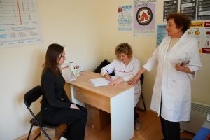 Подробнее о статье 27 березня  2026 в Київському шелтері-хабі Лисичанської громади до Всесвітнього дня боротьби з туберкульозом проведений інформаційно-просвітницький захід для внутрішньо переміщених осіб на тему «Так! Ми можемо подолати туберкульоз. Що важливо знати кожному».